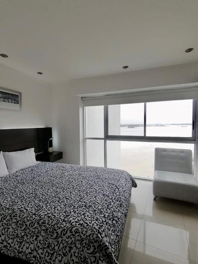 Luxury Suites River Front Γκουαγιακίλ Εξωτερικό φωτογραφία