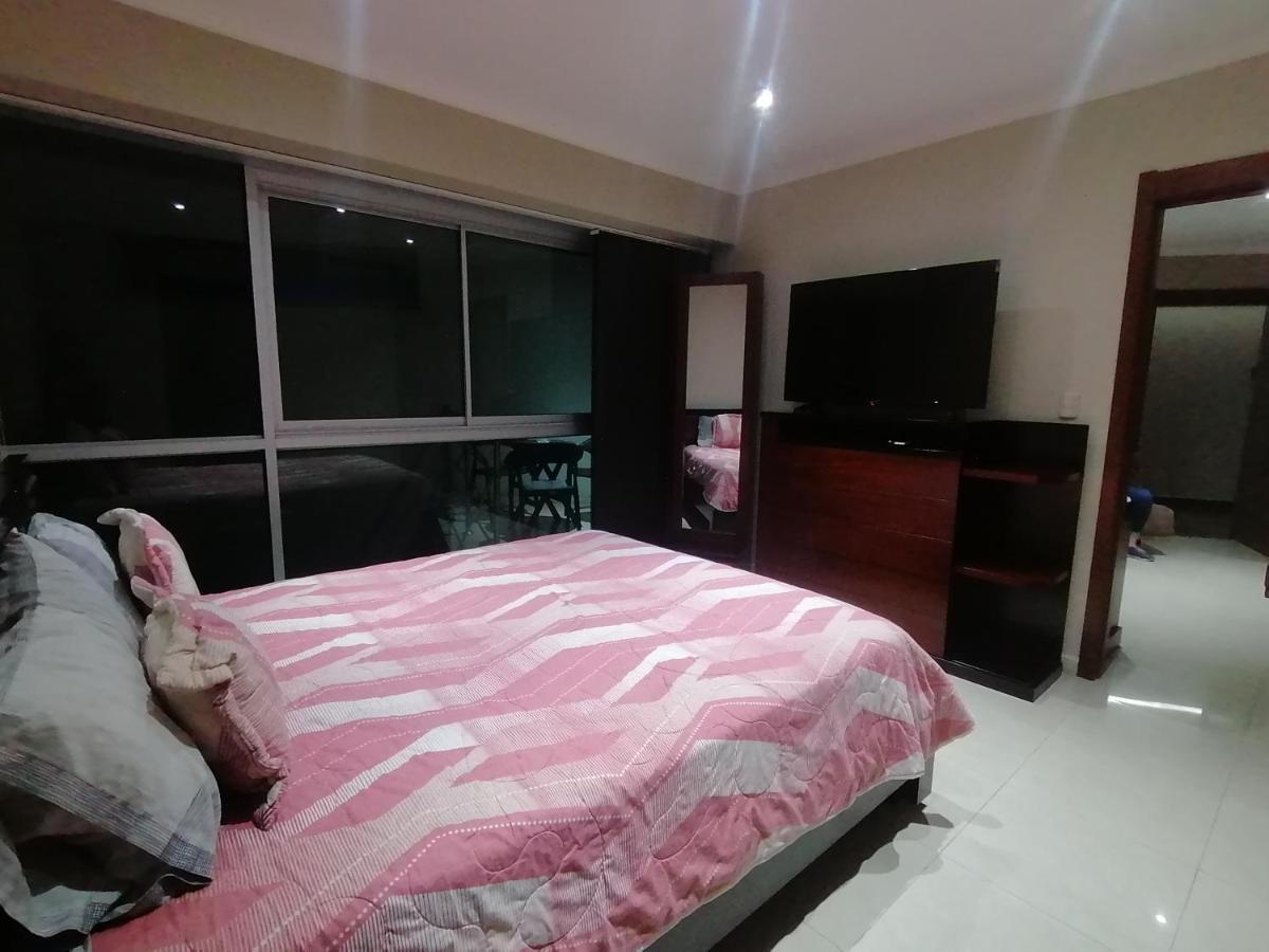 Luxury Suites River Front Γκουαγιακίλ Εξωτερικό φωτογραφία
